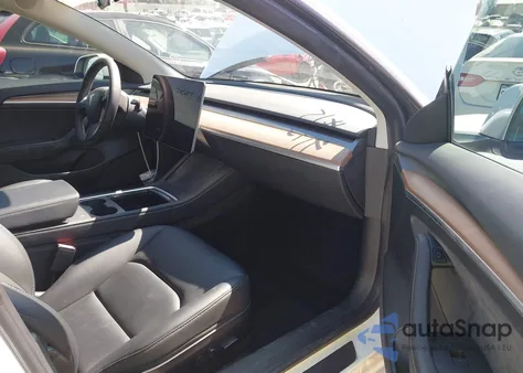 2023 Tesla Model 3 Rear-Wheel Drive z USA, uszkodzony, nr VIN 5YJ3E1EA8PF422714